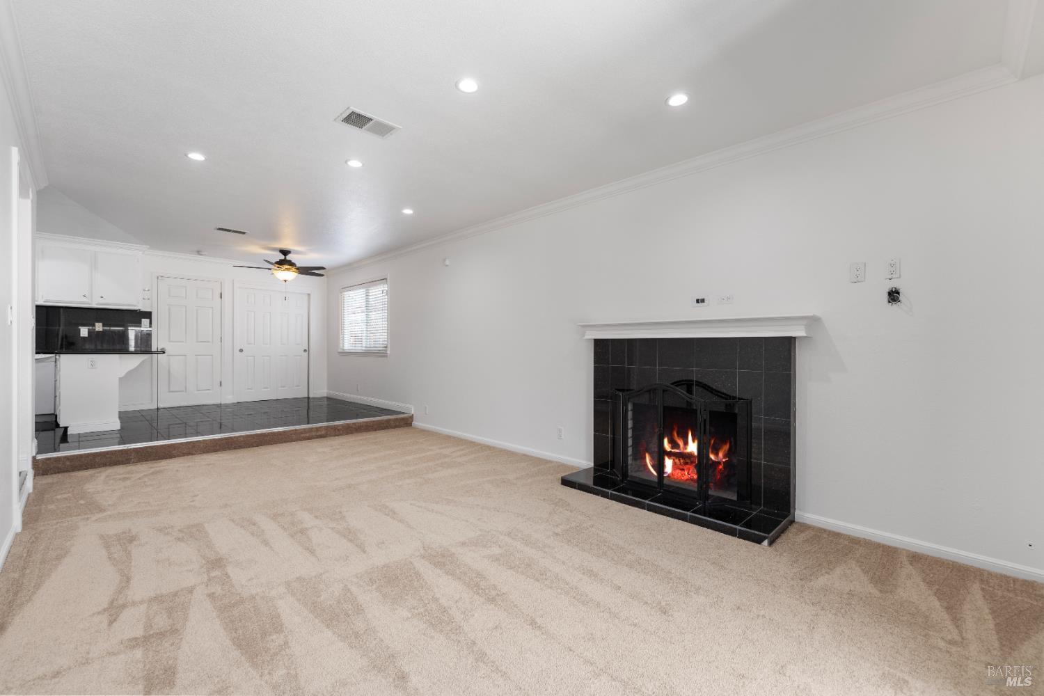 Detail Gallery Image 7 of 27 For 2706 Kendrick Cir, San Jose,  CA 95121 - 3 Beds | 2 Baths