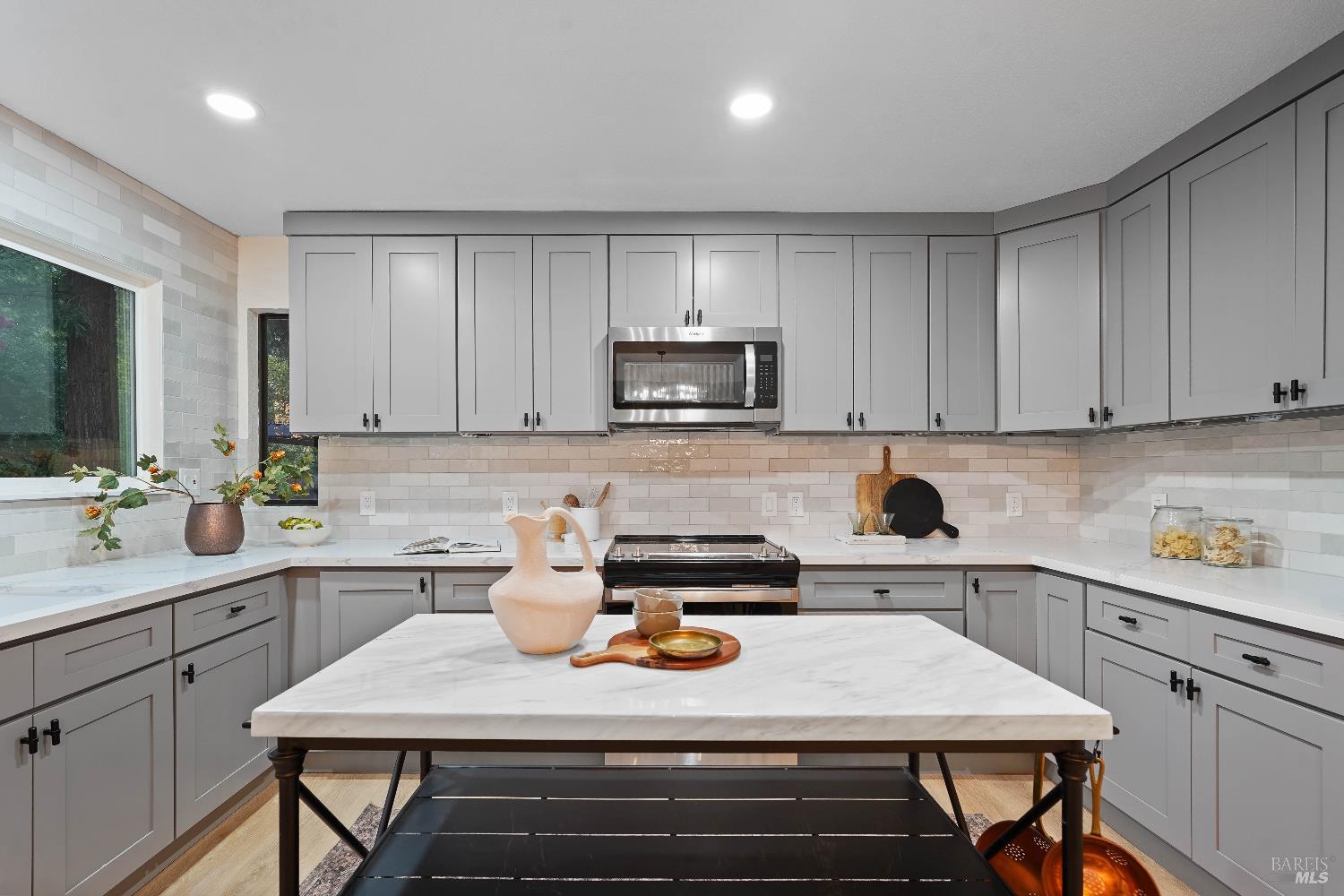 Detail Gallery Image 25 of 79 For 119 Woodstock Cir, Vacaville,  CA 95687 - 4 Beds | 2/1 Baths