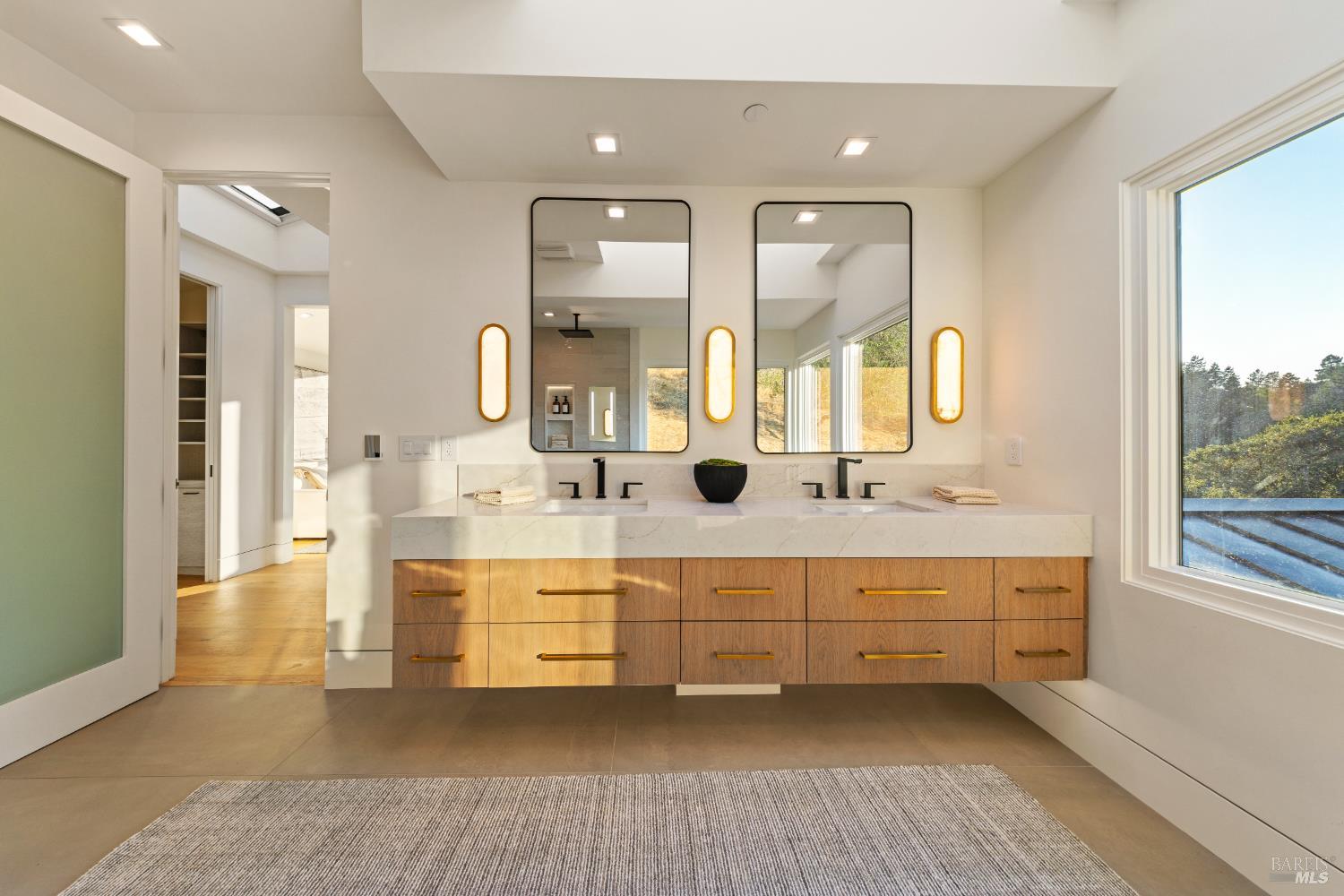 Detail Gallery Image 38 of 83 For 87 Laurel Grove Ave, Ross,  CA 94957 - 5 Beds | 4/1 Baths