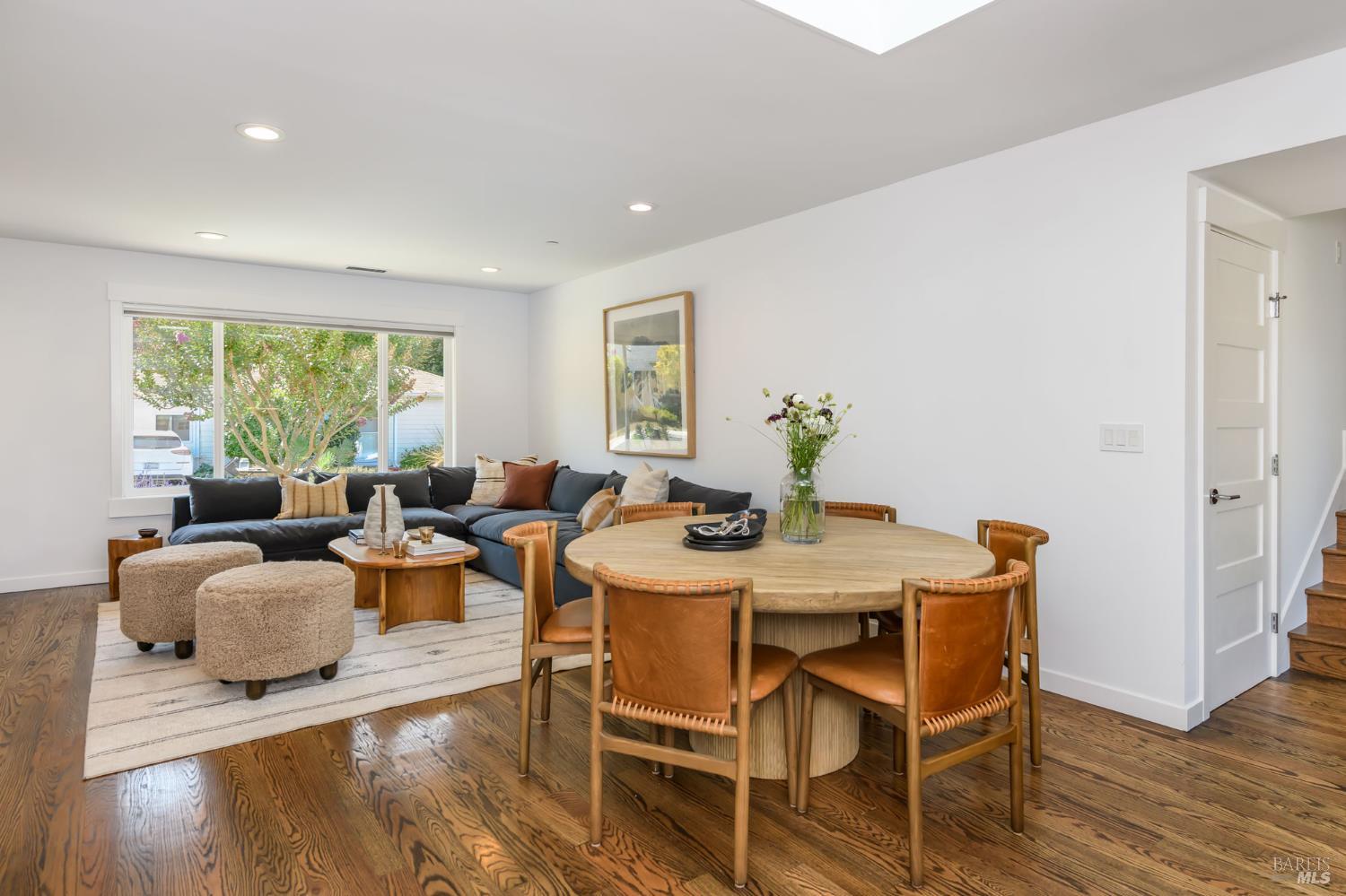 Detail Gallery Image 7 of 43 For 45 Harte Ave, San Rafael,  CA 94901 - 3 Beds | 2 Baths