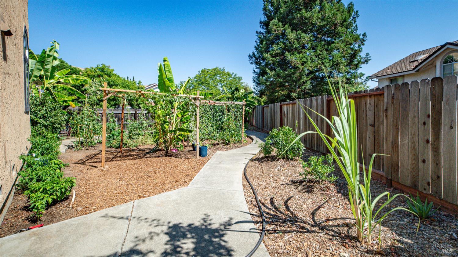 Detail Gallery Image 61 of 75 For 2231 Silver Fox Cir, Fairfield,  CA 94534 - 4 Beds | 3 Baths