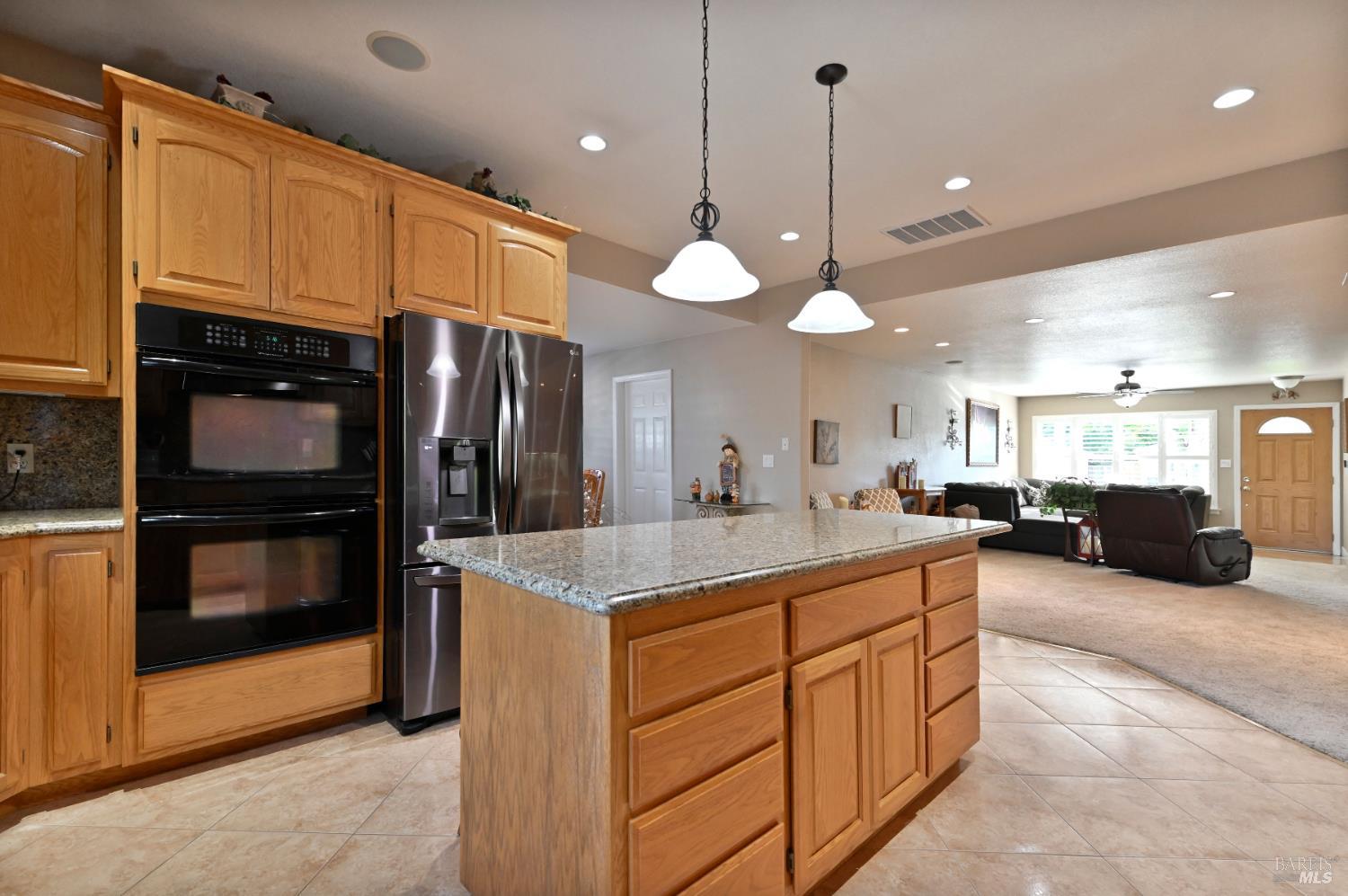 Detail Gallery Image 7 of 32 For 818 Thereza Way, Rio Vista,  CA 94571 - 4 Beds | 2/1 Baths