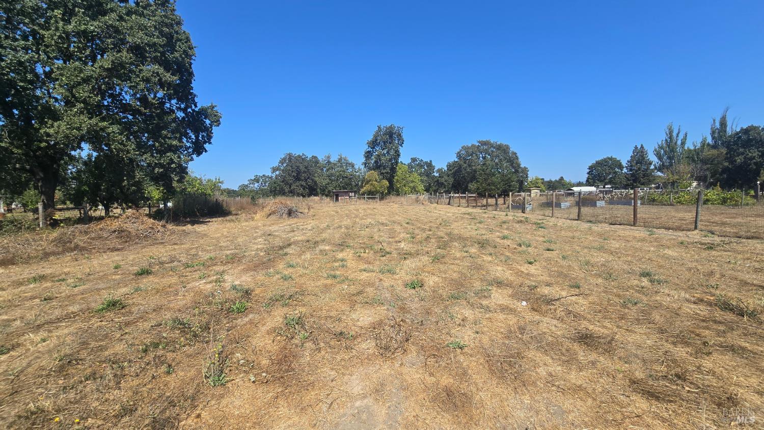 Detail Gallery Image 9 of 23 For 1203 Ludwig Ave, Santa Rosa,  CA 95407 - 2 Beds | 1 Baths
