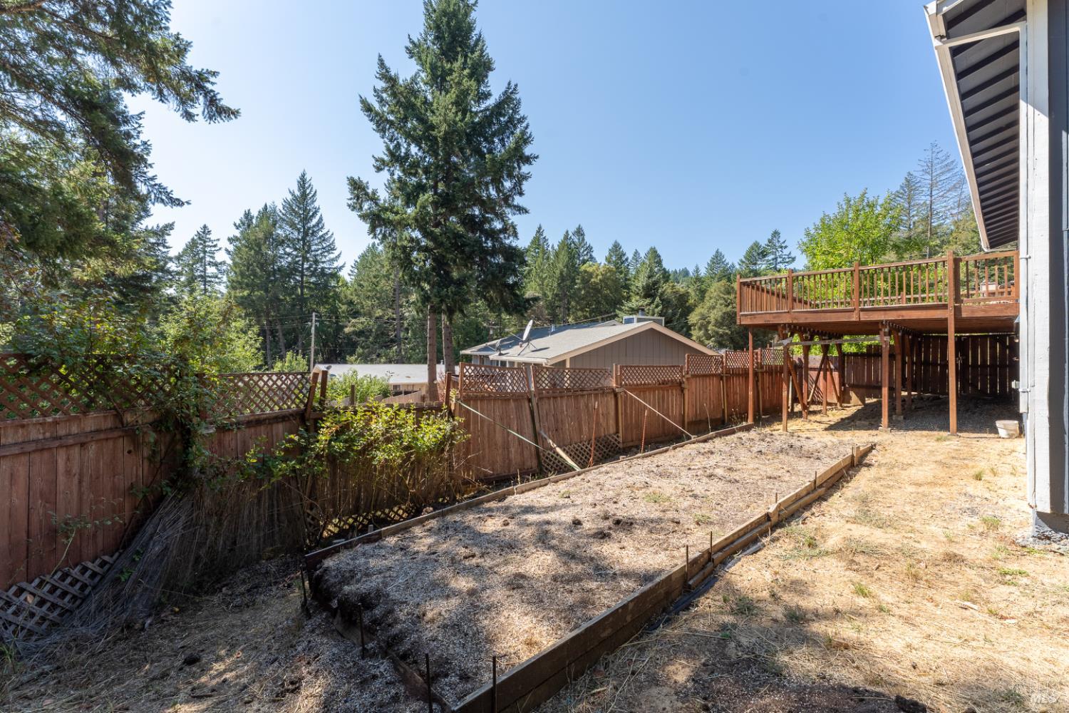 Detail Gallery Image 20 of 23 For 23945 Nutmeg Pl, Willits,  CA 95490 - 3 Beds | 2 Baths