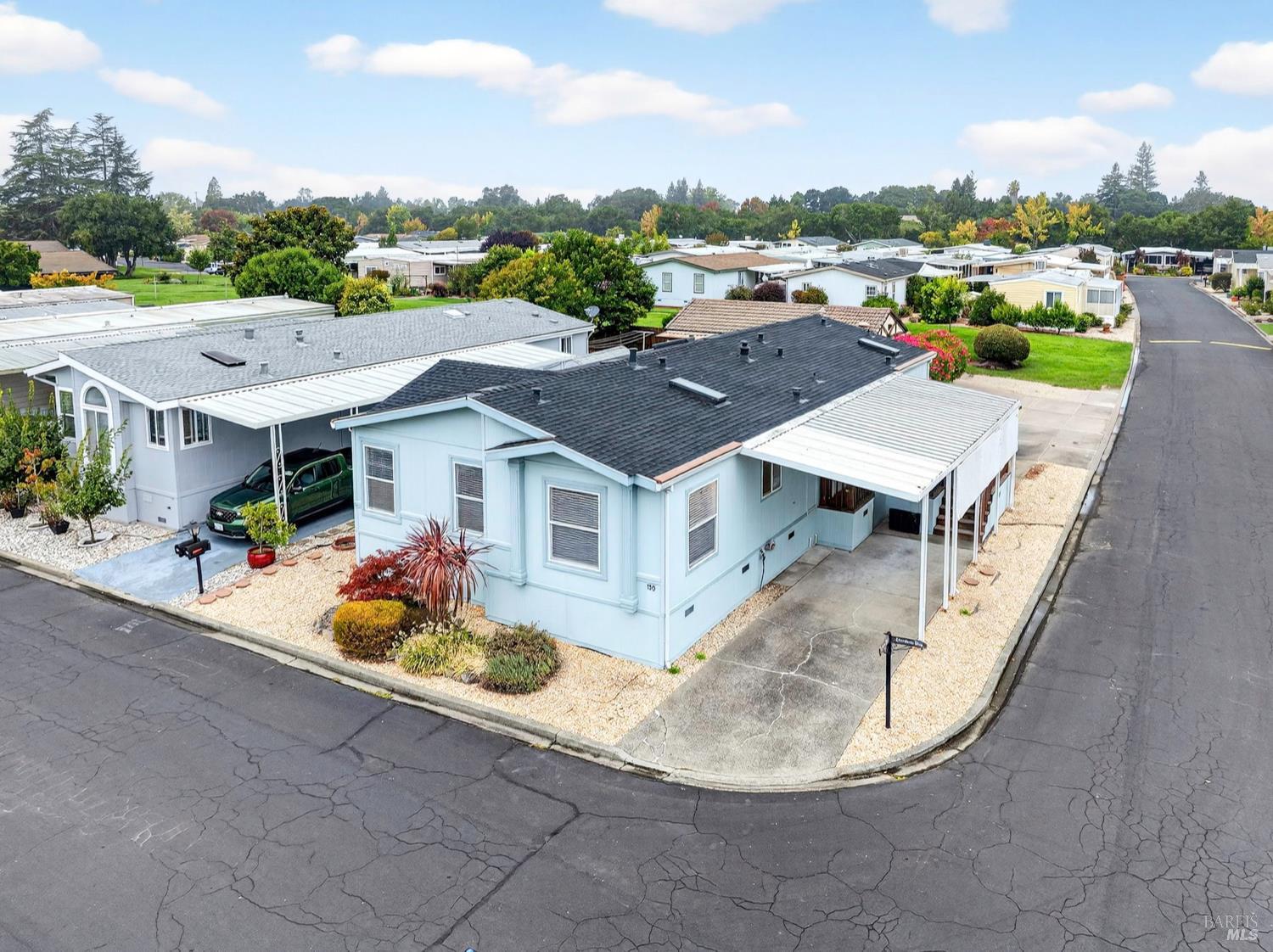 Detail Gallery Image 25 of 27 For 155 Shoreham Way, Santa Rosa,  CA 95401 - 3 Beds | 2 Baths