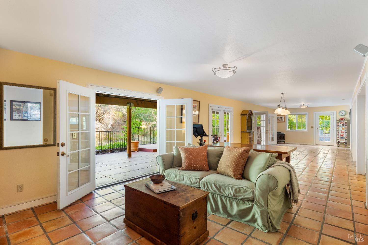 Detail Gallery Image 23 of 39 For 4300 Warm Springs Rd, Glen Ellen,  CA 95442 - 4 Beds | 2 Baths