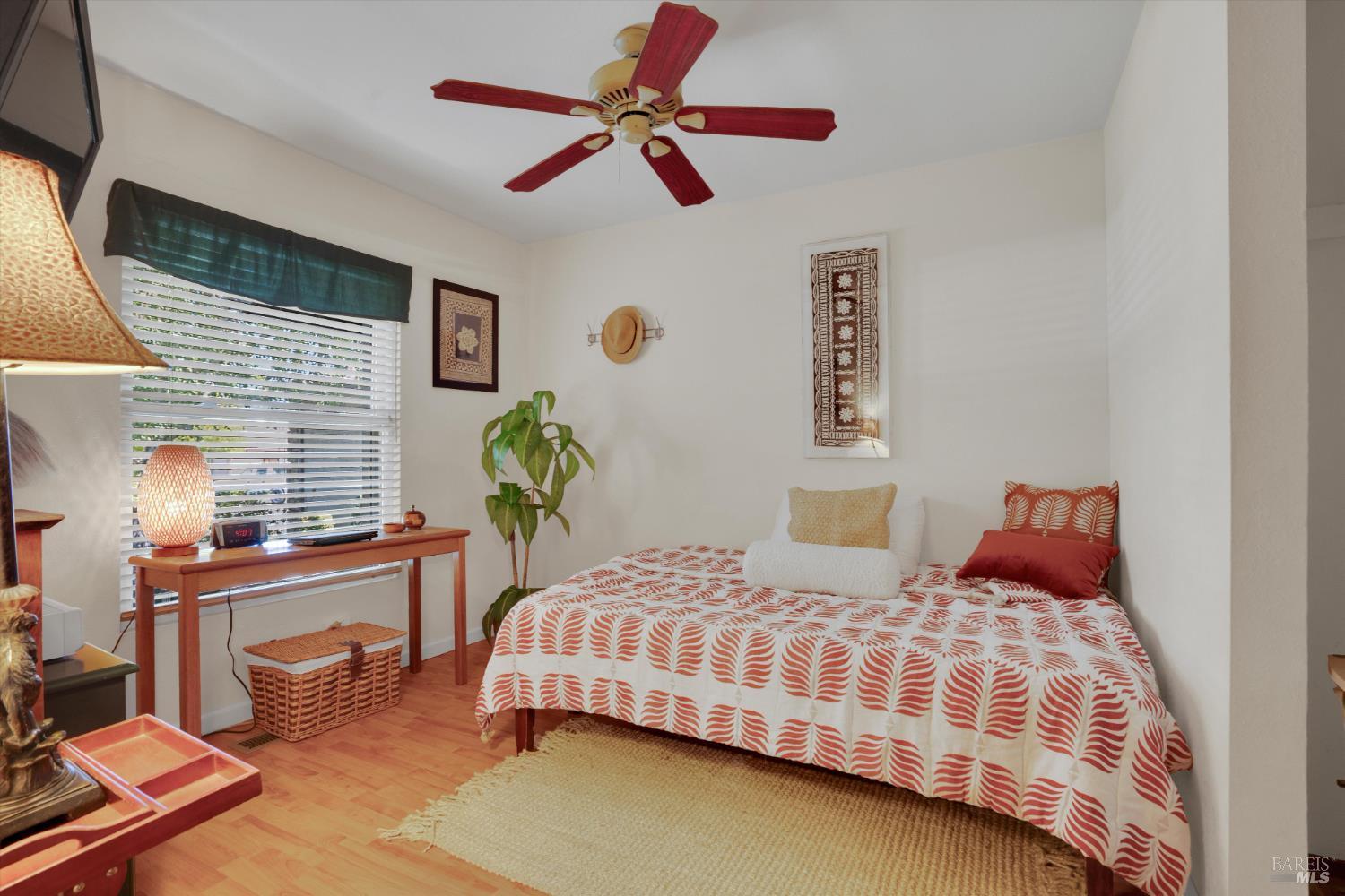 Detail Gallery Image 21 of 46 For 636 Meadows Ct, Fairfield,  CA 94534 - 4 Beds | 3 Baths