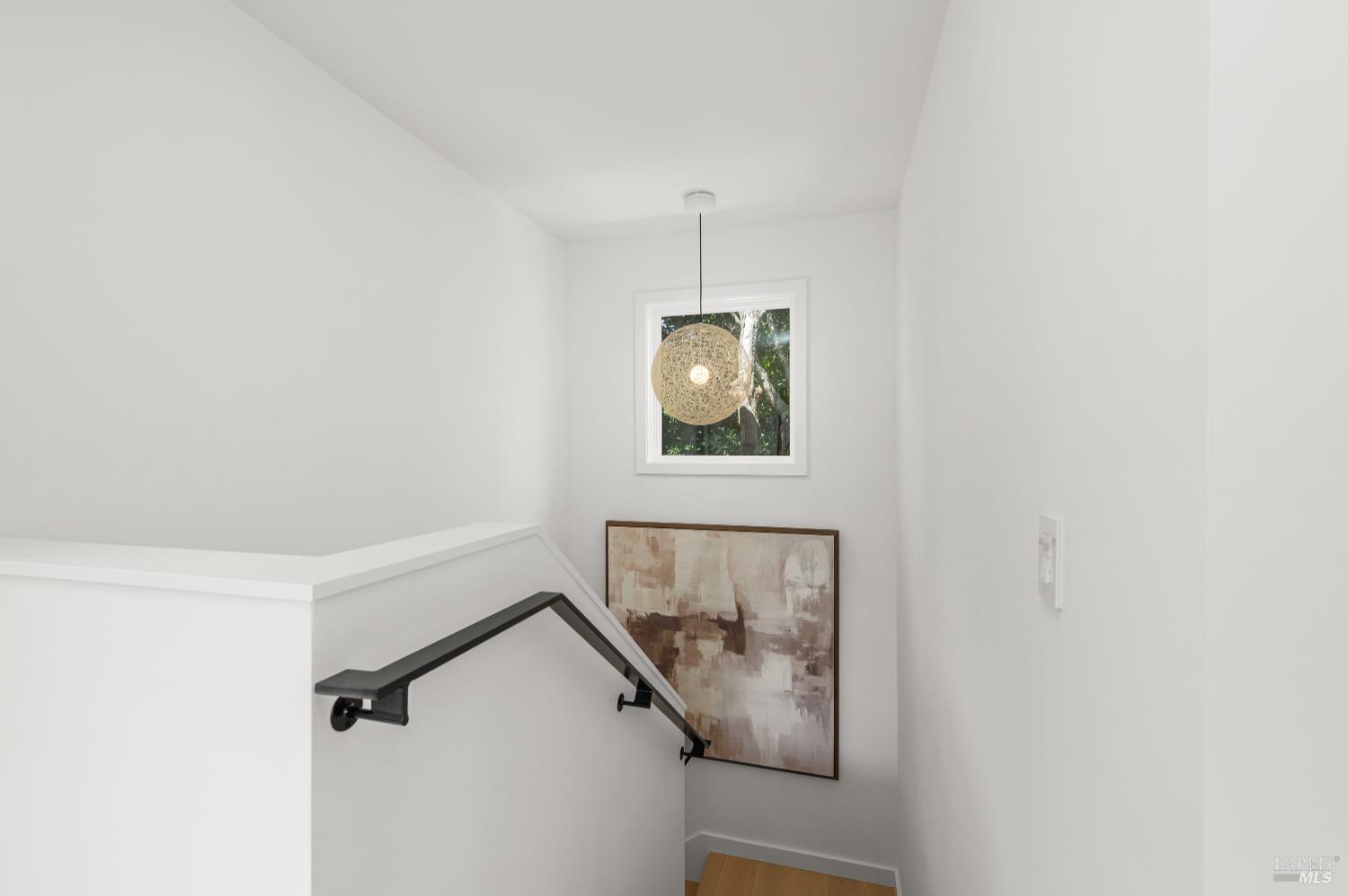 Detail Gallery Image 45 of 72 For 402 Alexander Ave, Larkspur,  CA 94939 - 5 Beds | 3/1 Baths