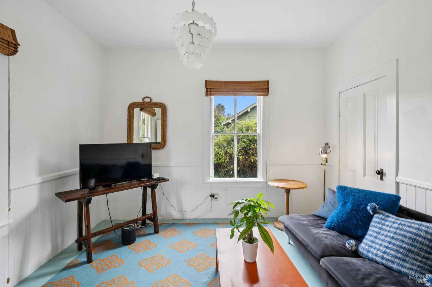 Detail Gallery Image 29 of 68 For 23 Brighton Ave, Bolinas,  CA 94924 - 9 Beds | 2/1 Baths