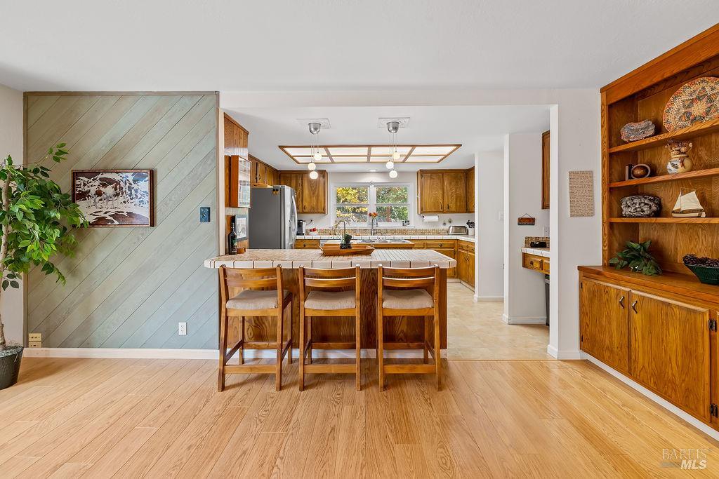 Detail Gallery Image 6 of 74 For 2321 Sunrise Ave, Santa Rosa,  CA 95409 - 3 Beds | 2 Baths