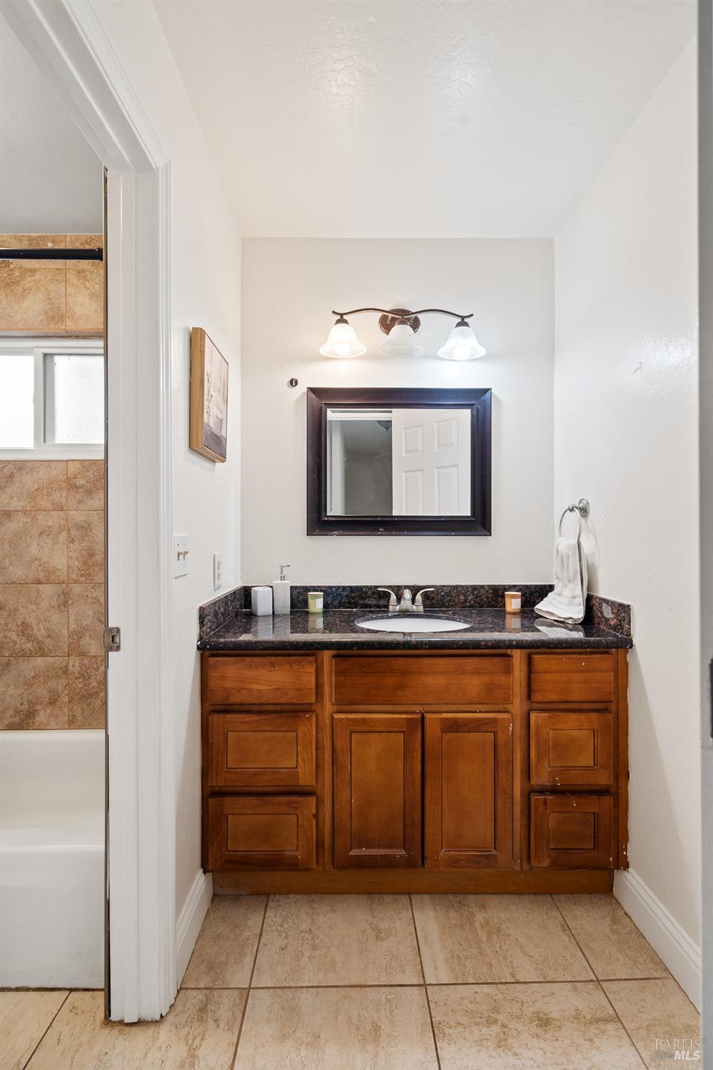 Detail Gallery Image 28 of 41 For 201 Tamalpais Dr, Vallejo,  CA 94589 - 4 Beds | 2/1 Baths
