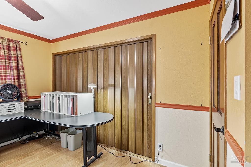 Detail Gallery Image 15 of 74 For 2321 Sunrise Ave, Santa Rosa,  CA 95409 - 3 Beds | 2 Baths