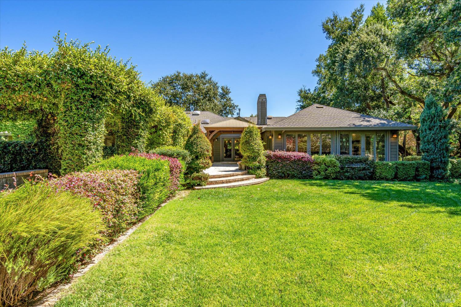 Detail Gallery Image 43 of 49 For 1549 E Napa St, Sonoma,  CA 95476 - 3 Beds | 2 Baths