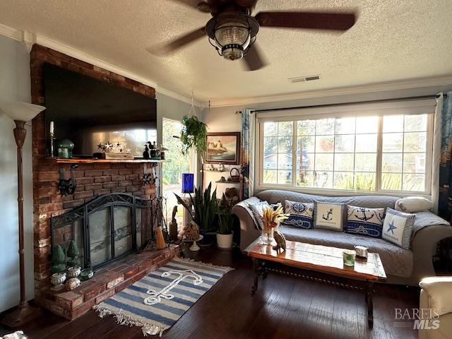 Detail Gallery Image 25 of 39 For 6420 Pineview Ct, Clearlake,  CA 95422 - 3 Beds | 1/1 Baths