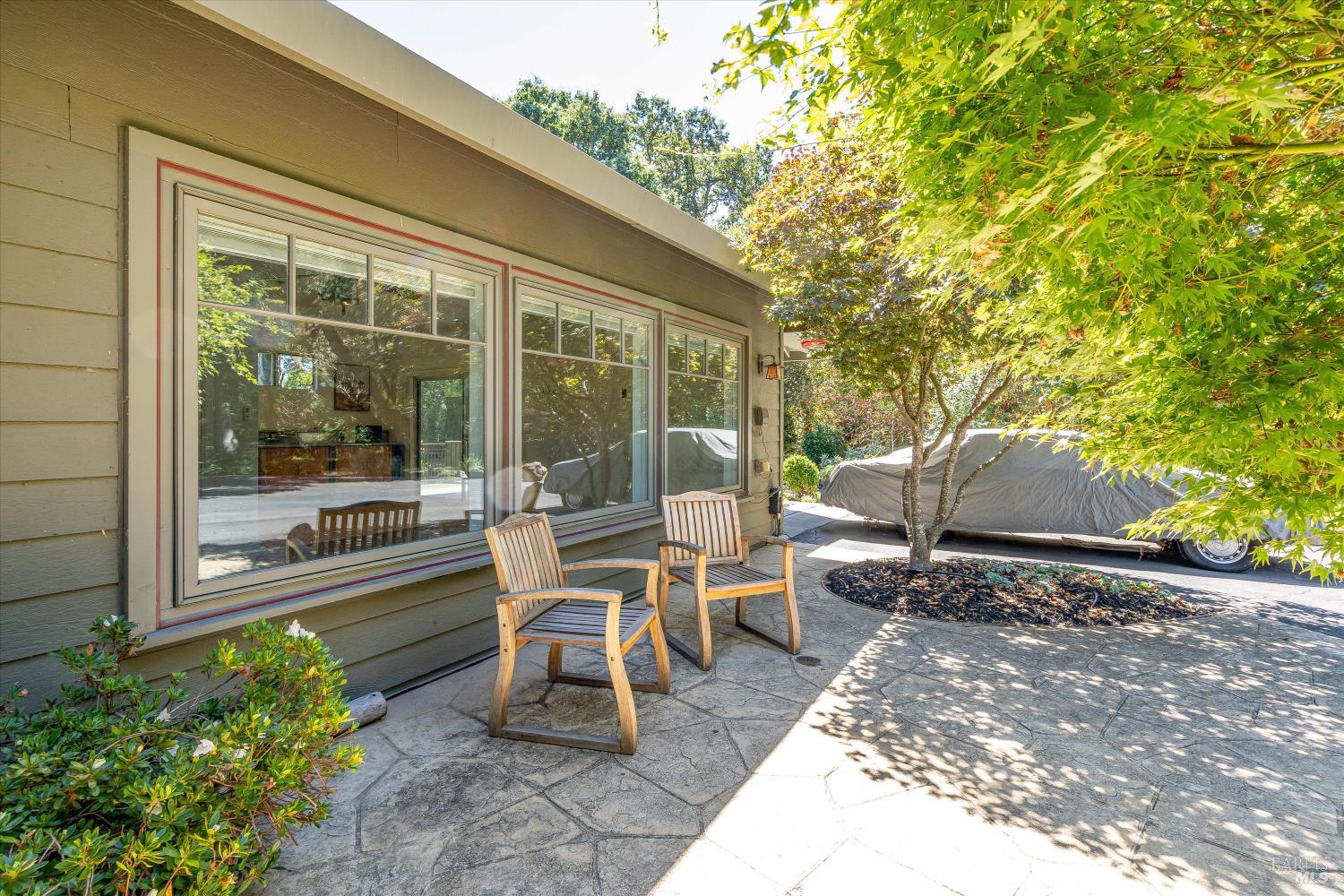 Detail Gallery Image 29 of 49 For 1549 E Napa St, Sonoma,  CA 95476 - 3 Beds | 2 Baths