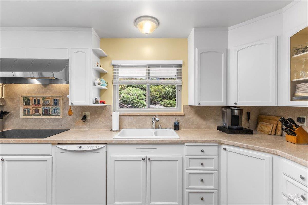 Detail Gallery Image 5 of 33 For 442 Las Casitas Ct a,  Santa Rosa,  CA 95403 - 2 Beds | 2 Baths