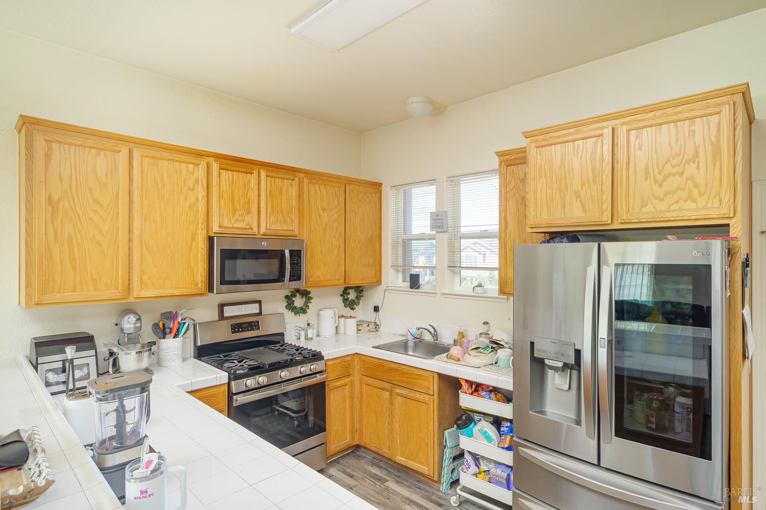 Detail Gallery Image 6 of 41 For 4077 Louis Krohn Dr, Santa Rosa,  CA 95407 - – Beds | – Baths