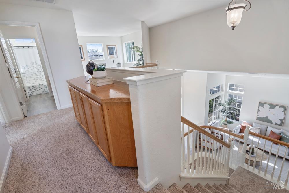 Detail Gallery Image 25 of 39 For 8011 Mammoth Dr, Rohnert Park,  CA 94928 - 3 Beds | 2/1 Baths