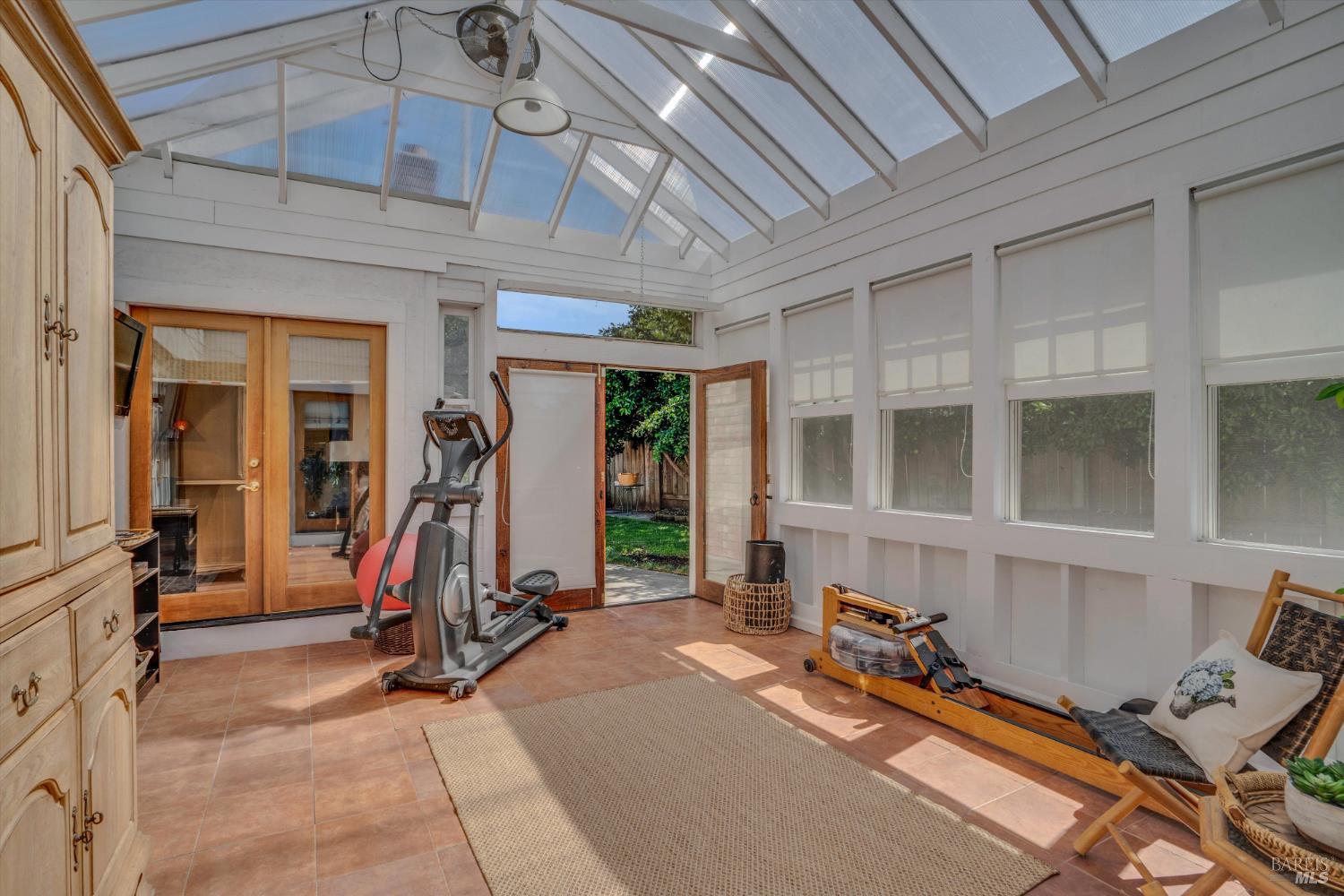 Detail Gallery Image 28 of 46 For 636 Meadows Ct, Fairfield,  CA 94534 - 4 Beds | 3 Baths
