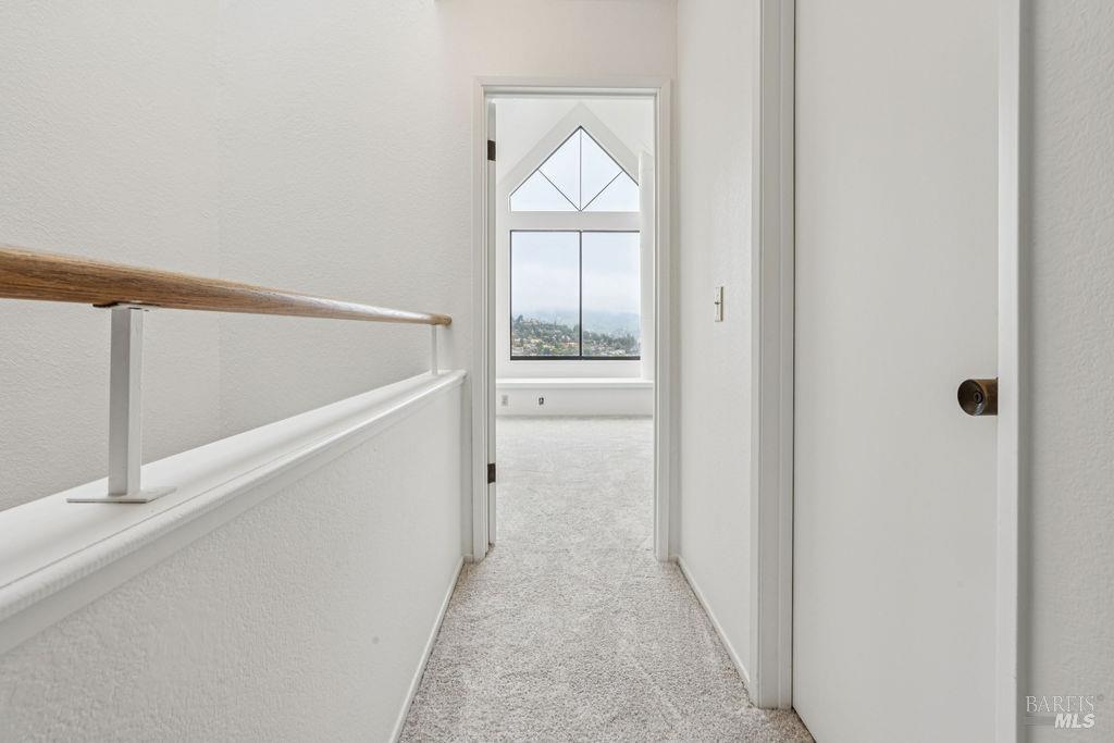 Detail Gallery Image 34 of 52 For 406 Donahue St, Sausalito,  CA 94965 - 2 Beds | 2 Baths