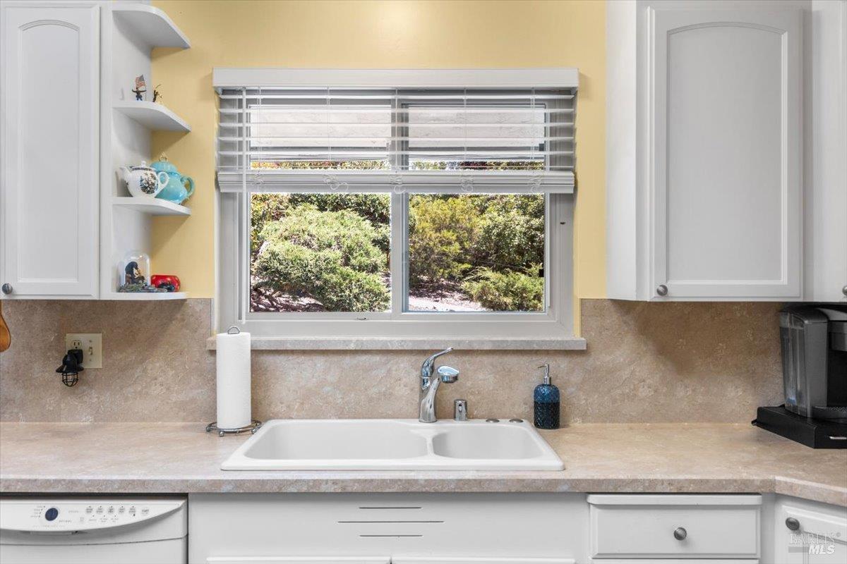 Detail Gallery Image 6 of 33 For 442 Las Casitas Ct a,  Santa Rosa,  CA 95403 - 2 Beds | 2 Baths