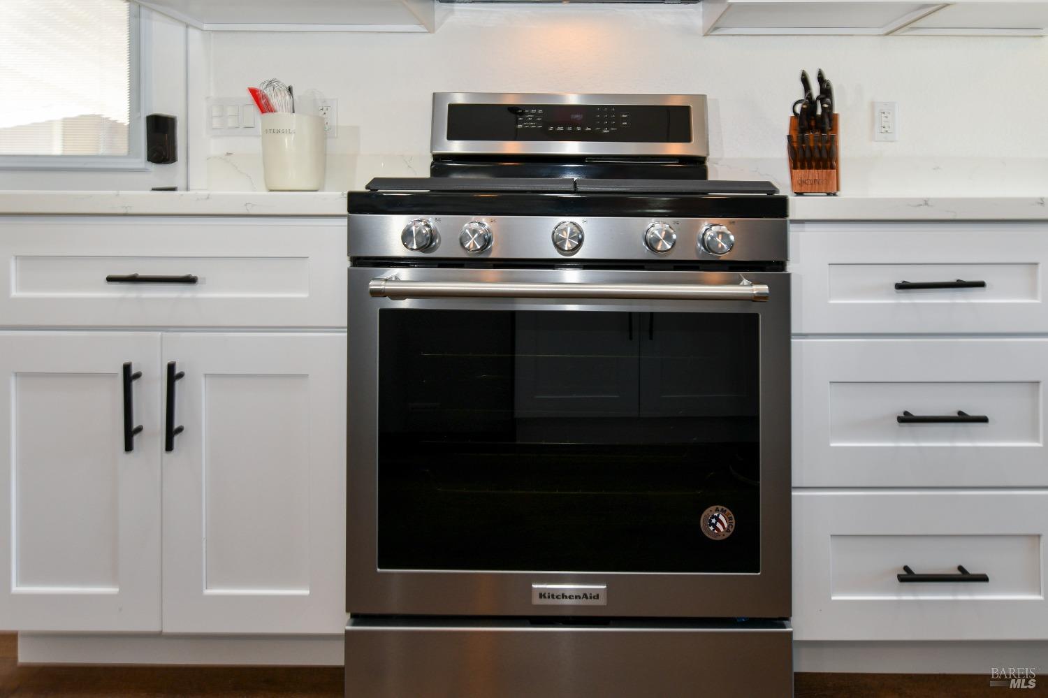 Detail Gallery Image 7 of 24 For 541 Mason St 8, Healdsburg,  CA 95448 - 2 Beds | 2 Baths