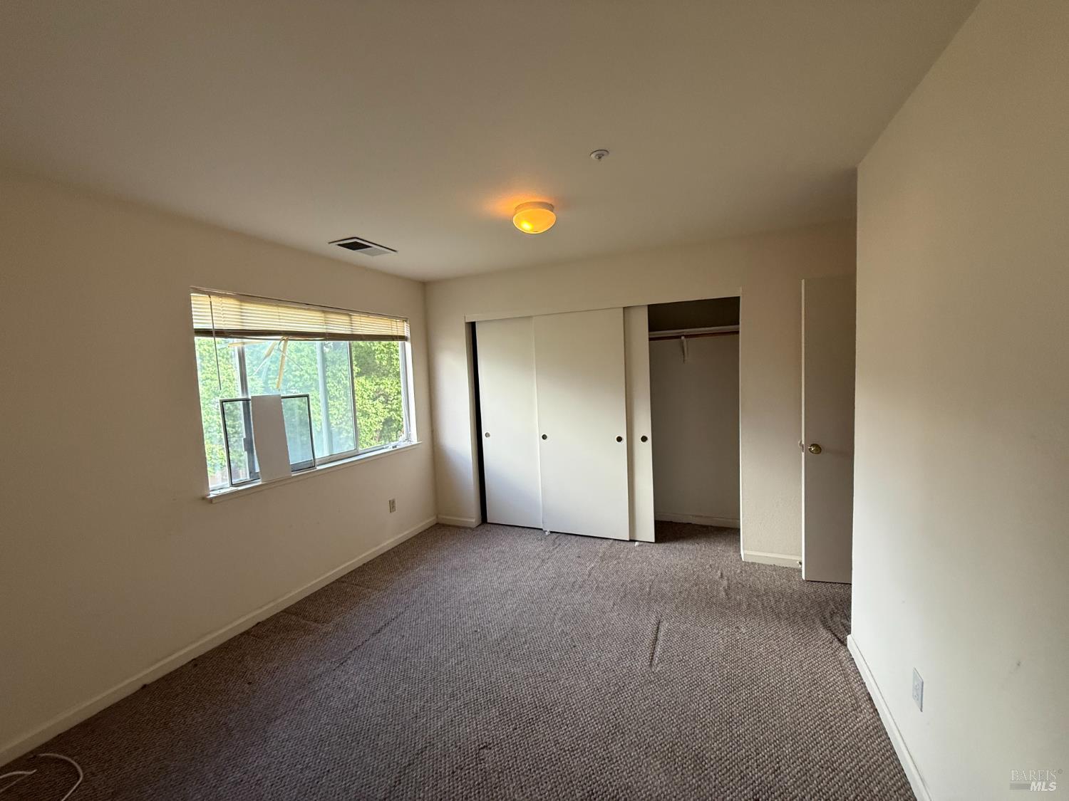Detail Gallery Image 6 of 10 For 12 Alana Way, Cloverdale,  CA 94925 - 3 Beds | 1/1 Baths