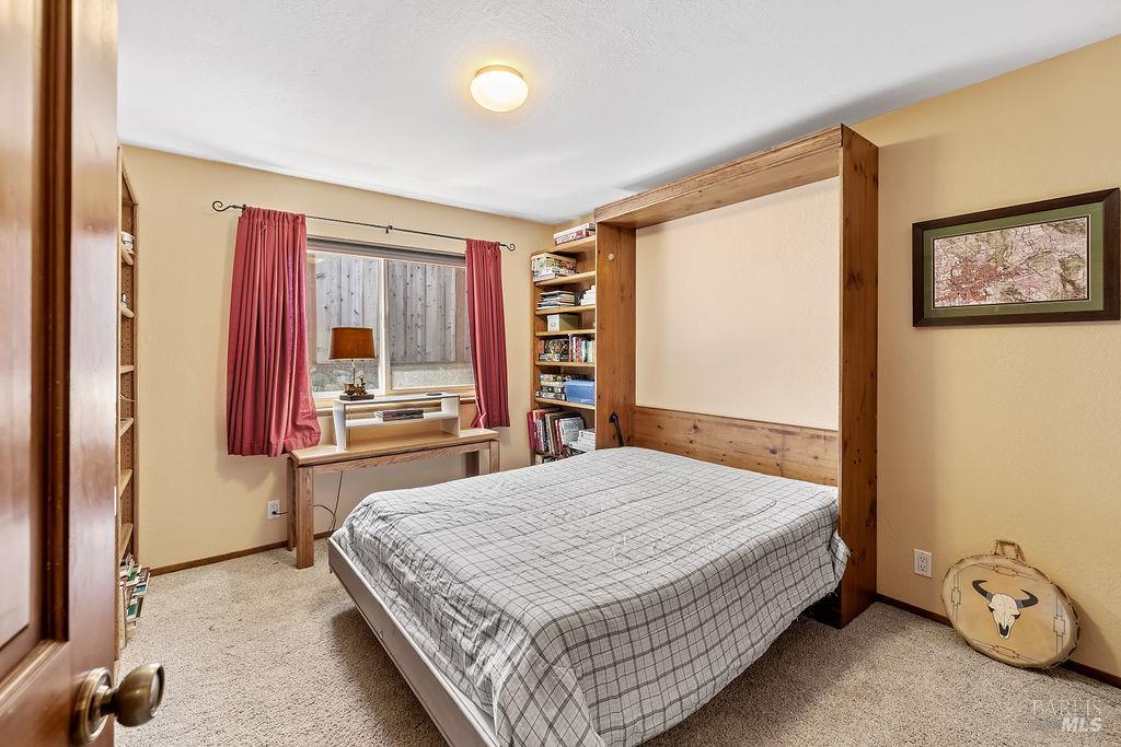 Detail Gallery Image 32 of 74 For 2321 Sunrise Ave, Santa Rosa,  CA 95409 - 3 Beds | 2 Baths
