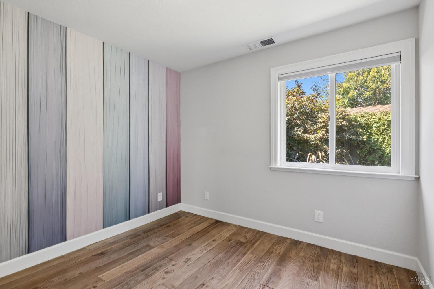 Detail Gallery Image 16 of 22 For 18878 Jami Lee Ln, Sonoma,  CA 95476 - 3 Beds | 2 Baths