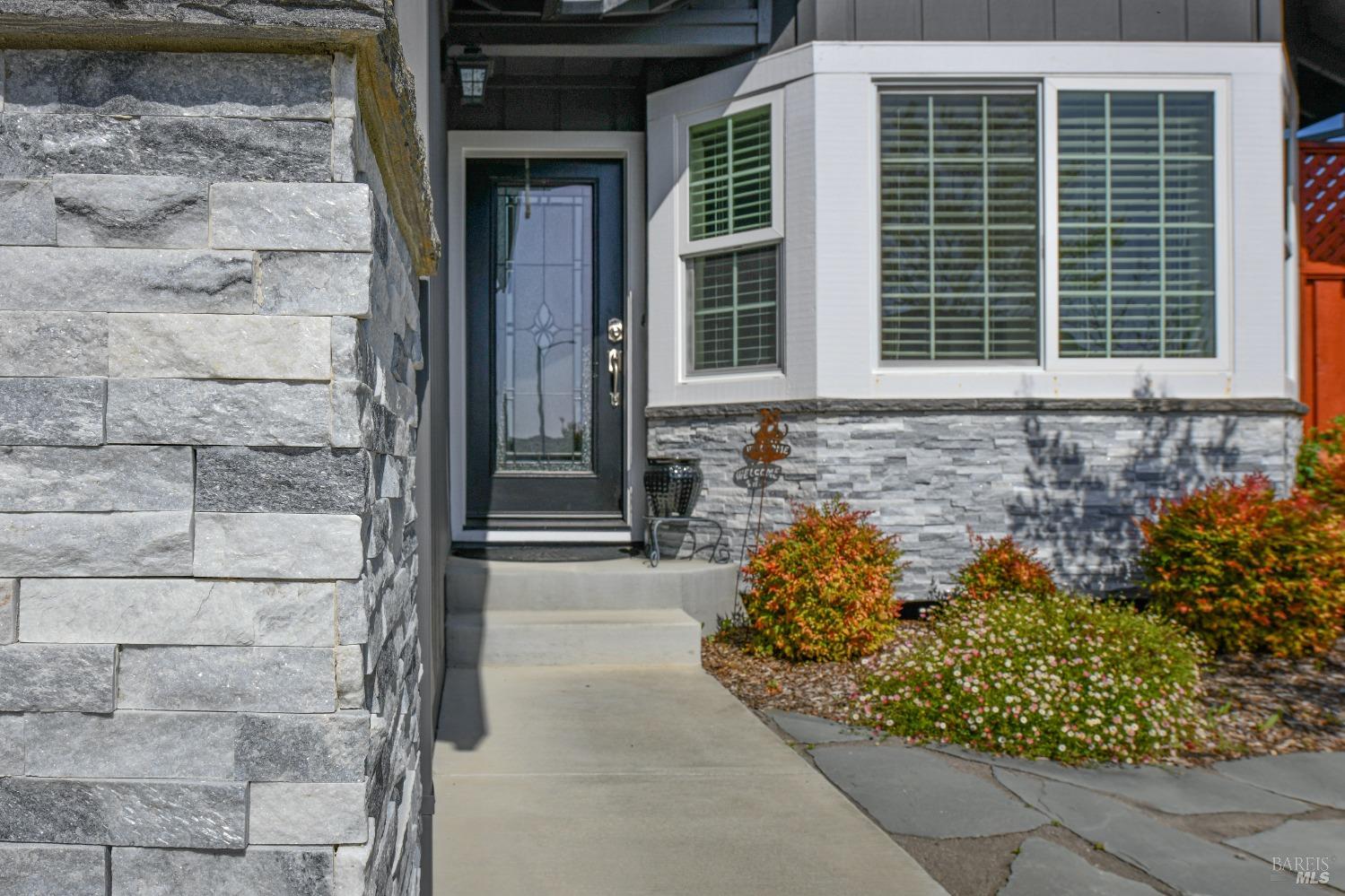 Detail Gallery Image 3 of 44 For 3748 Mocha Ln, Santa Rosa,  CA 95403 - 2 Beds | 2 Baths