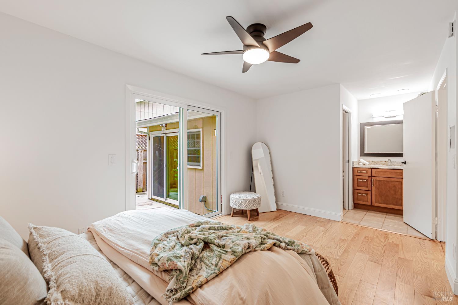 Detail Gallery Image 23 of 44 For 1748 Arroyo Sierra Ave, Santa Rosa,  CA 95405 - 3 Beds | 2 Baths