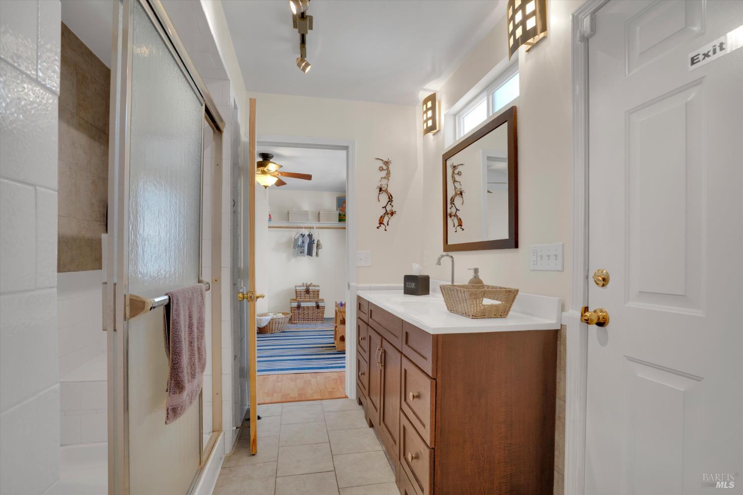 Detail Gallery Image 25 of 46 For 636 Meadows Ct, Fairfield,  CA 94534 - 4 Beds | 3 Baths