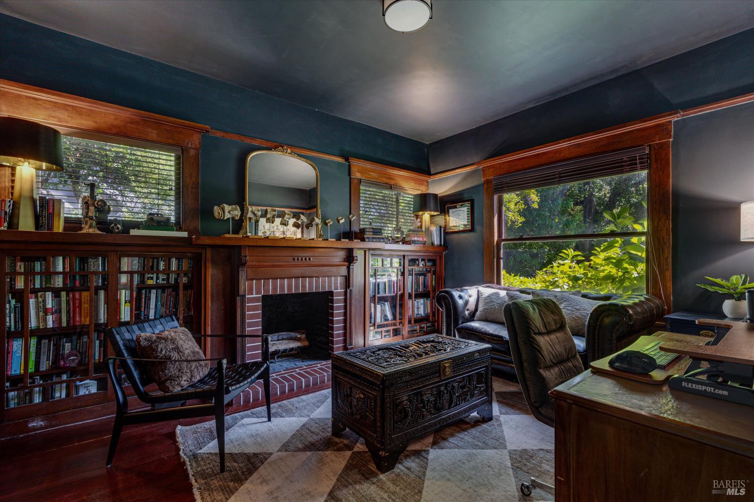 Detail Gallery Image 19 of 43 For 230 E Napa St, Sonoma,  CA 95476 - 3 Beds | 3/1 Baths