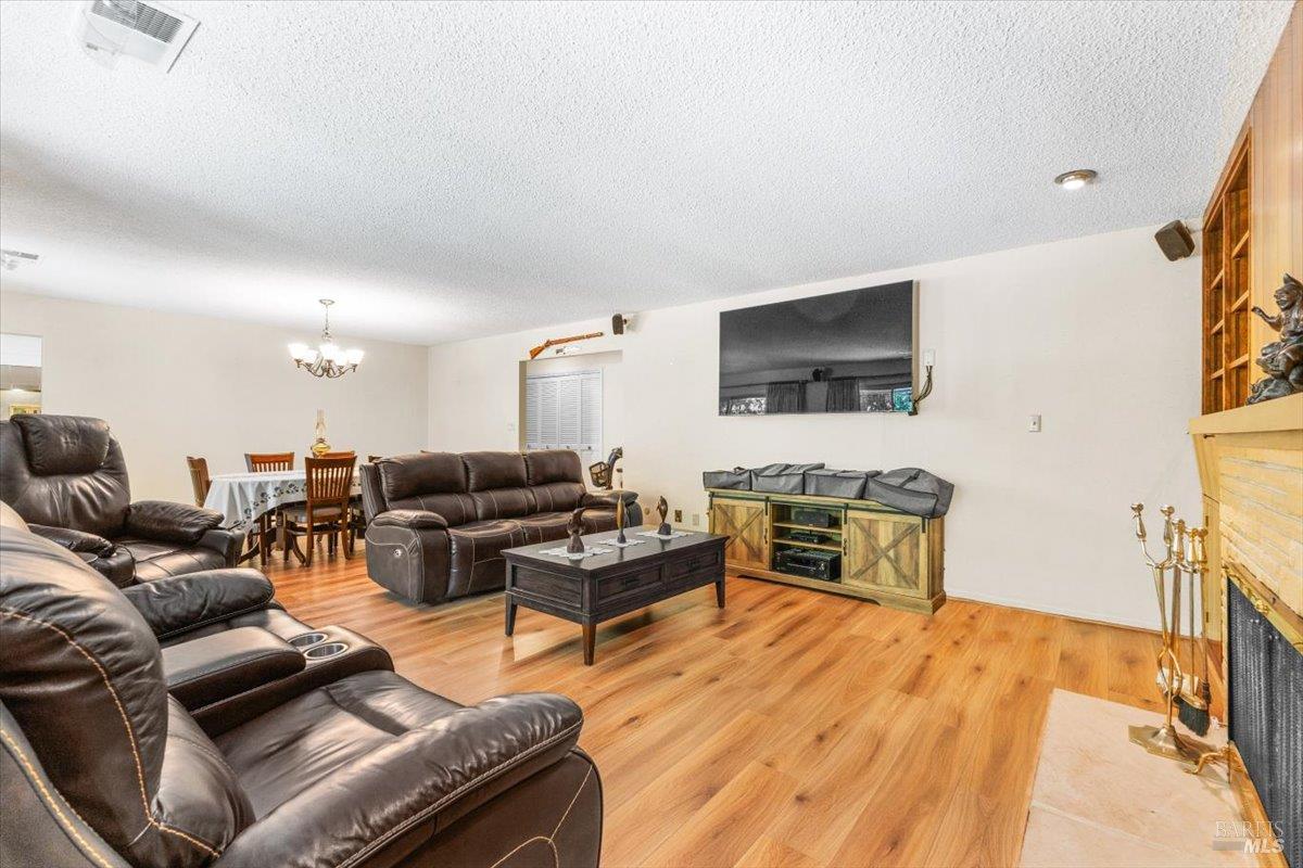 Detail Gallery Image 13 of 33 For 442 Las Casitas Ct a,  Santa Rosa,  CA 95403 - 2 Beds | 2 Baths