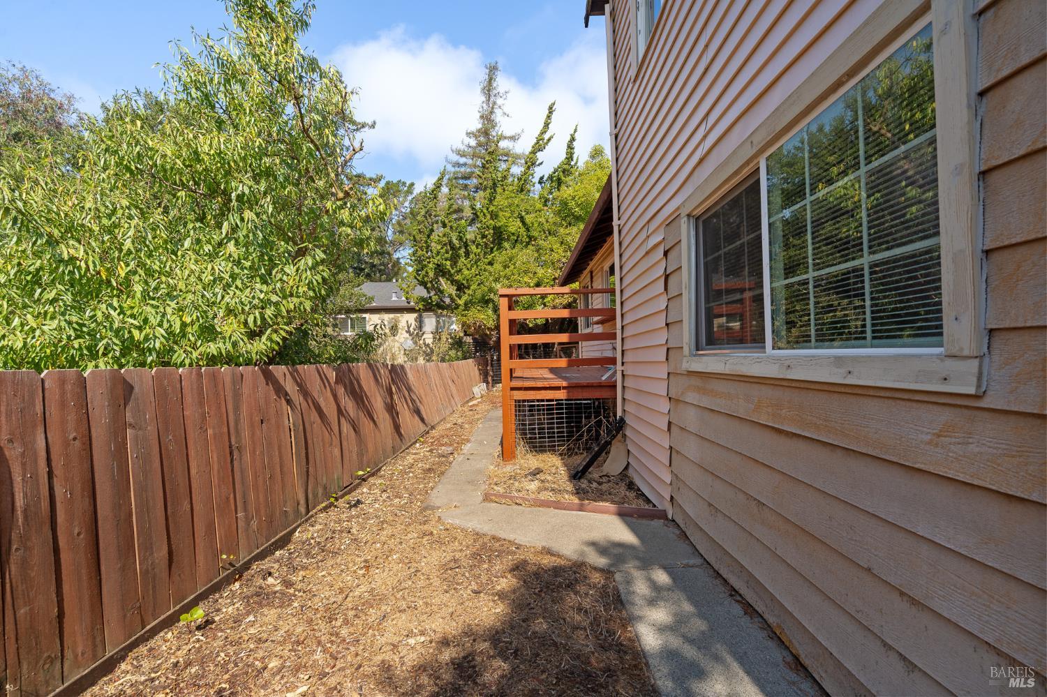 Detail Gallery Image 41 of 41 For 201 Tamalpais Dr, Vallejo,  CA 94589 - 4 Beds | 2/1 Baths