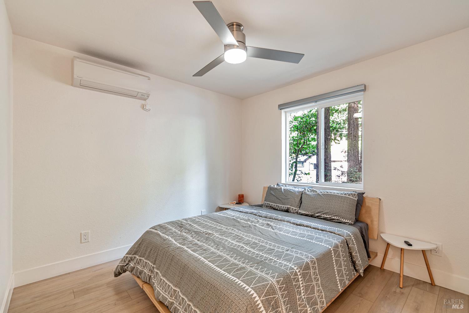 Detail Gallery Image 27 of 40 For 17383 Hwy 116 Unkn, Guerneville,  CA 95446 - 3 Beds | 1 Baths