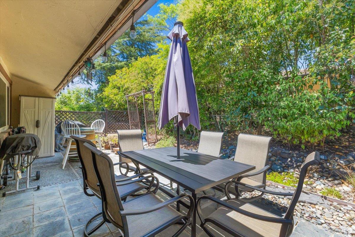 Detail Gallery Image 23 of 33 For 442 Las Casitas Ct a,  Santa Rosa,  CA 95403 - 2 Beds | 2 Baths