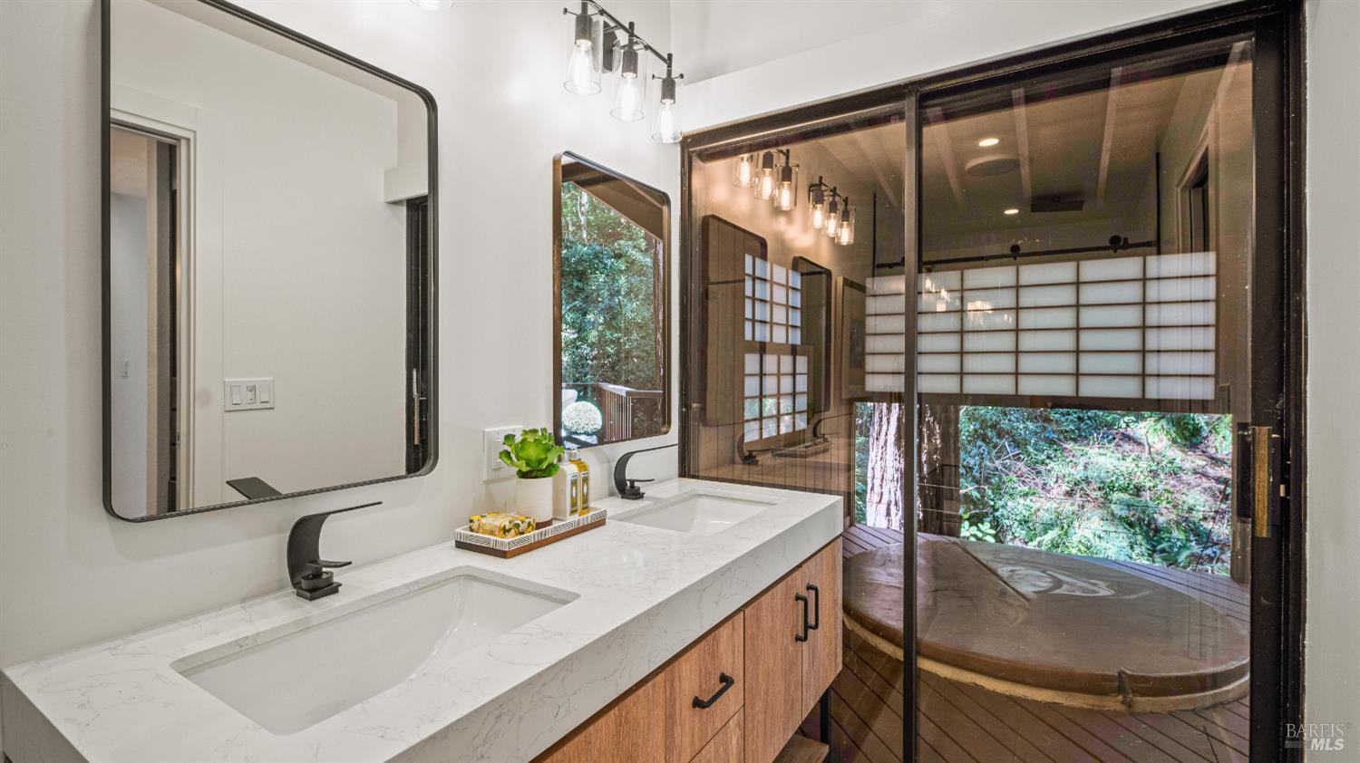 Detail Gallery Image 39 of 52 For 580 Ralston Ave, Mill Valley,  CA 94941 - 4 Beds | 3 Baths