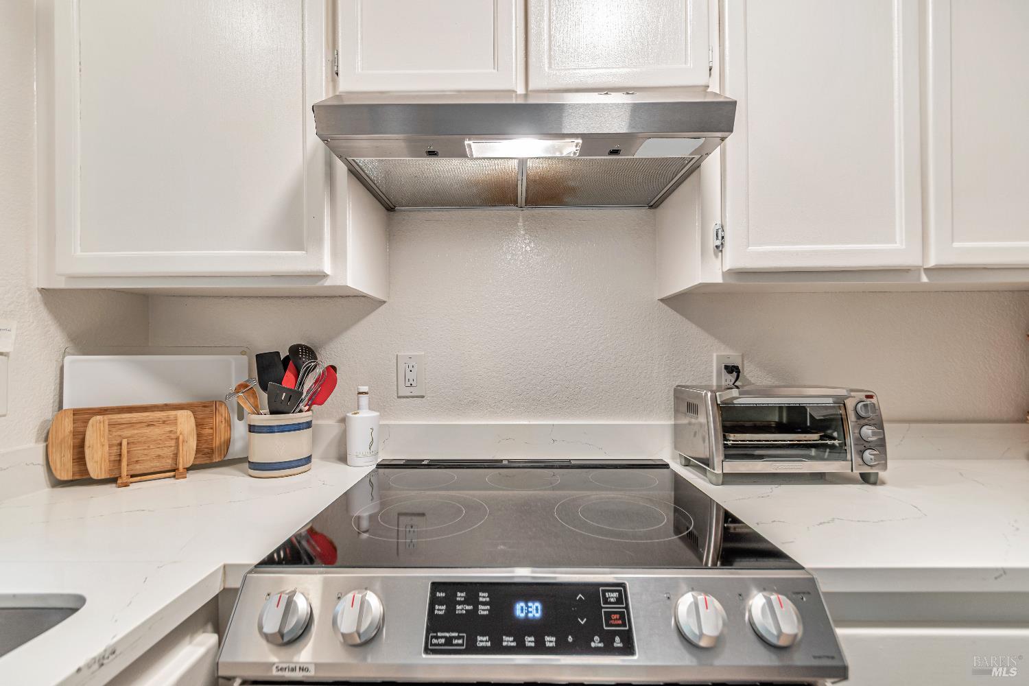 Detail Gallery Image 16 of 40 For 17383 Hwy 116 Unkn, Guerneville,  CA 95446 - 3 Beds | 1 Baths