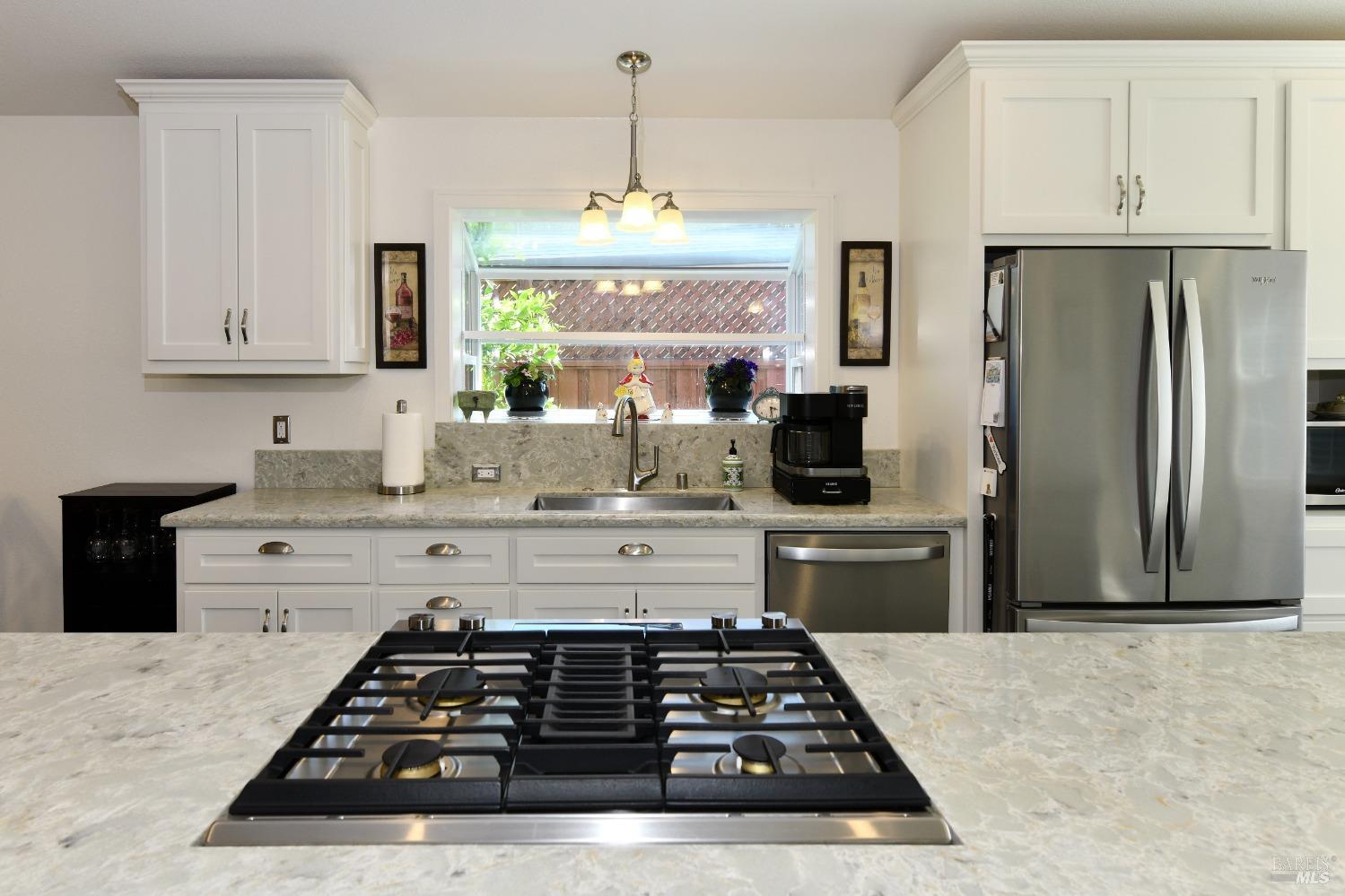 Detail Gallery Image 14 of 44 For 3748 Mocha Ln, Santa Rosa,  CA 95403 - 2 Beds | 2 Baths