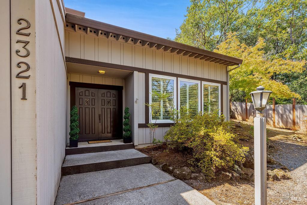 Detail Gallery Image 21 of 74 For 2321 Sunrise Ave, Santa Rosa,  CA 95409 - 3 Beds | 2 Baths