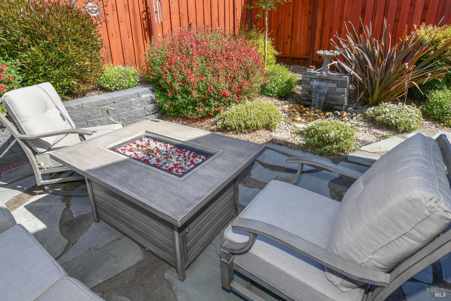 Detail Gallery Image 32 of 44 For 3748 Mocha Ln, Santa Rosa,  CA 95403 - 2 Beds | 2 Baths