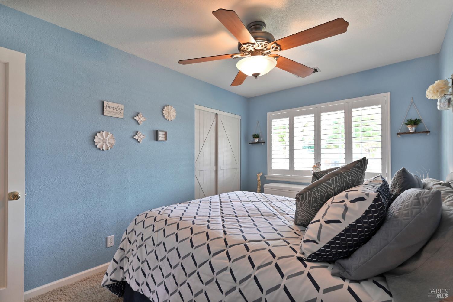 Detail Gallery Image 20 of 32 For 818 Thereza Way, Rio Vista,  CA 94571 - 4 Beds | 2/1 Baths