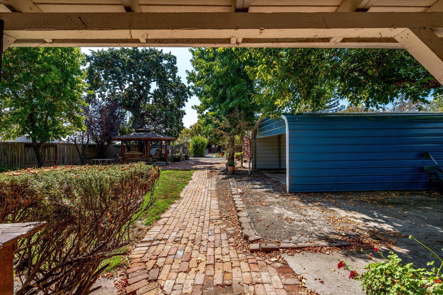 Detail Gallery Image 40 of 92 For 524 Mountain View Ave, Santa Rosa,  CA 95407 - 2 Beds | 2 Baths