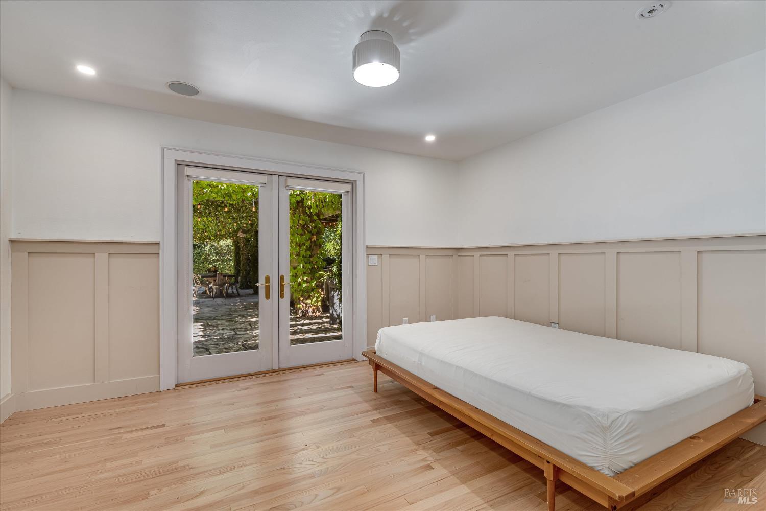 Detail Gallery Image 26 of 49 For 1549 E Napa St, Sonoma,  CA 95476 - 3 Beds | 2 Baths