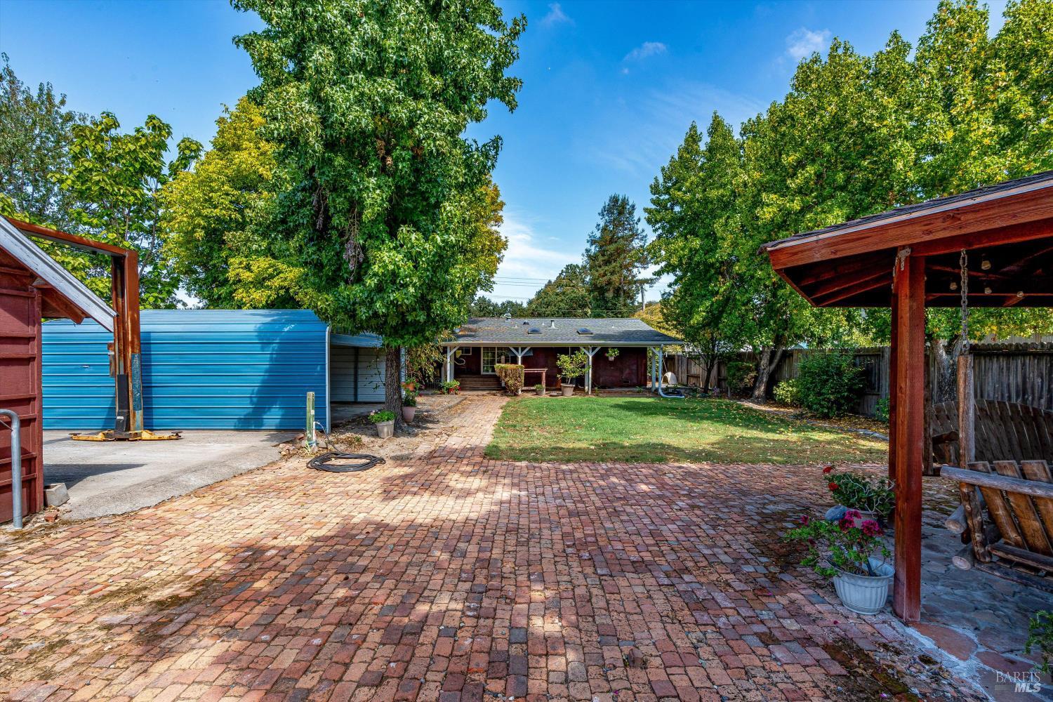 Detail Gallery Image 49 of 92 For 524 Mountain View Ave, Santa Rosa,  CA 95407 - 2 Beds | 2 Baths