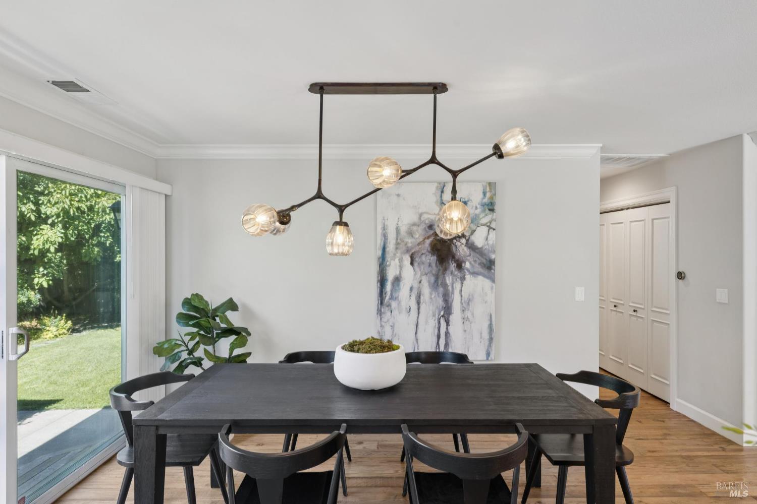 Detail Gallery Image 11 of 22 For 18878 Jami Lee Ln, Sonoma,  CA 95476 - 3 Beds | 2 Baths