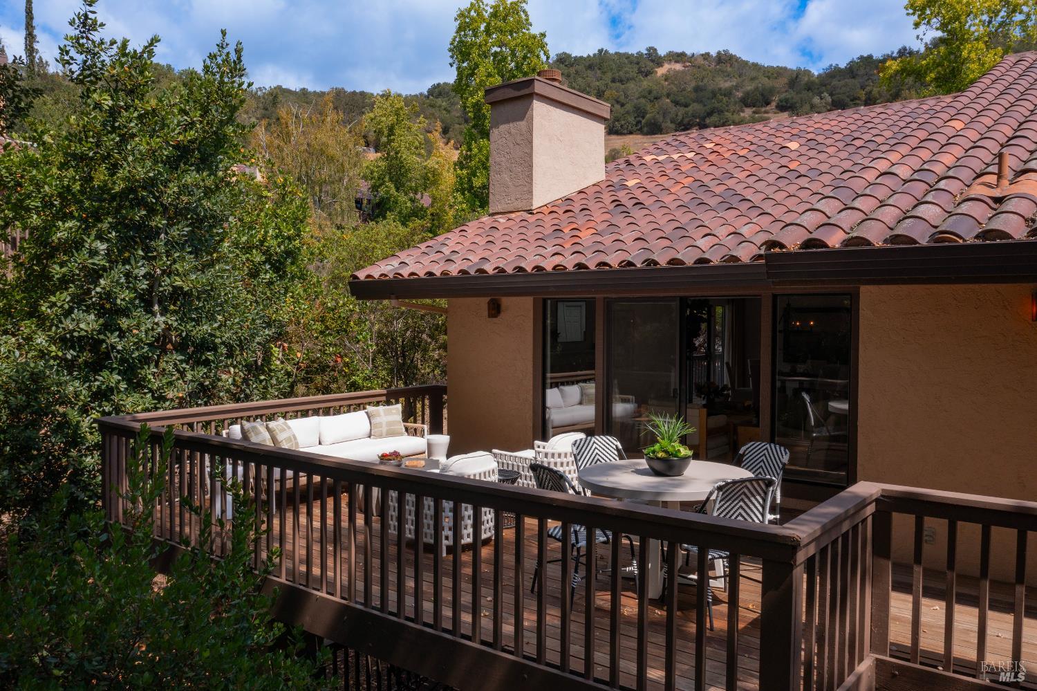 Detail Gallery Image 27 of 35 For 79 E Second St, Sonoma,  CA 95476 - 3 Beds | 2/1 Baths