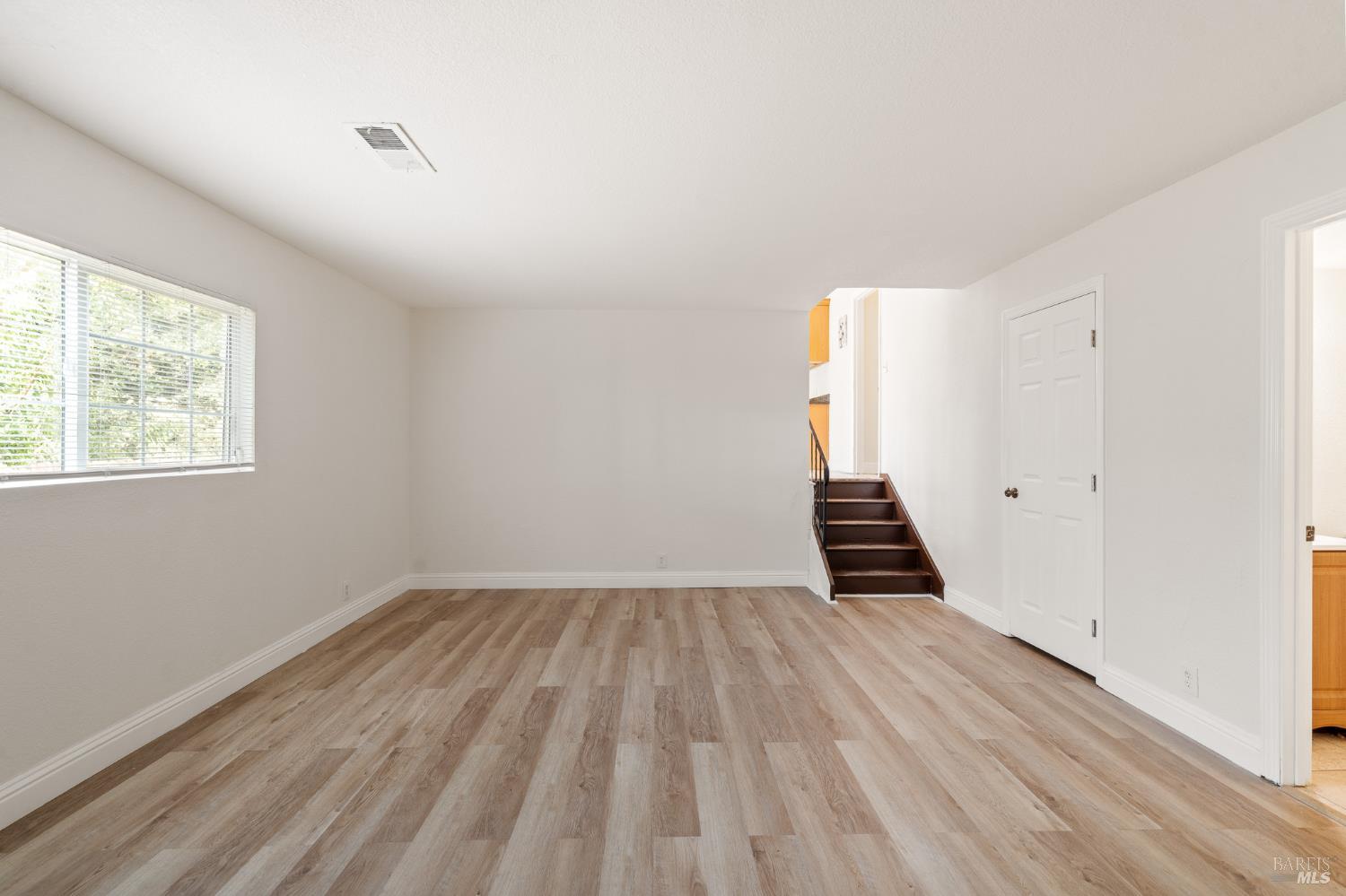 Detail Gallery Image 19 of 41 For 201 Tamalpais Dr, Vallejo,  CA 94589 - 4 Beds | 2/1 Baths