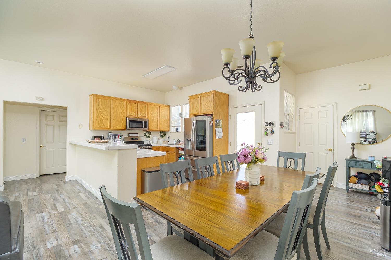 Detail Gallery Image 5 of 41 For 4077 Louis Krohn Dr, Santa Rosa,  CA 95407 - – Beds | – Baths